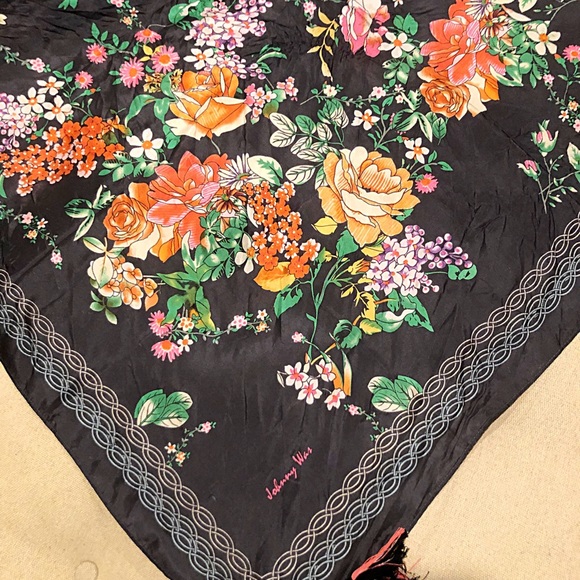 Johnny Was Black Floral 42” Scarf With 3 Tassels Each Corner, NWOT, DISC. Box - Picture 2 of 8
